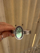 Load image into Gallery viewer, Easy Flow Cuff