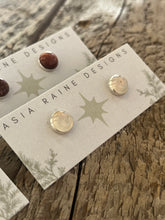 Load image into Gallery viewer, Sweet Dot Earrings