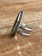 Load image into Gallery viewer, Talk to me Turquoise Ring
