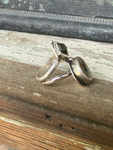 Load image into Gallery viewer, Nature Lovers Ring
