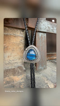 Load image into Gallery viewer, Spotlight Bolo
