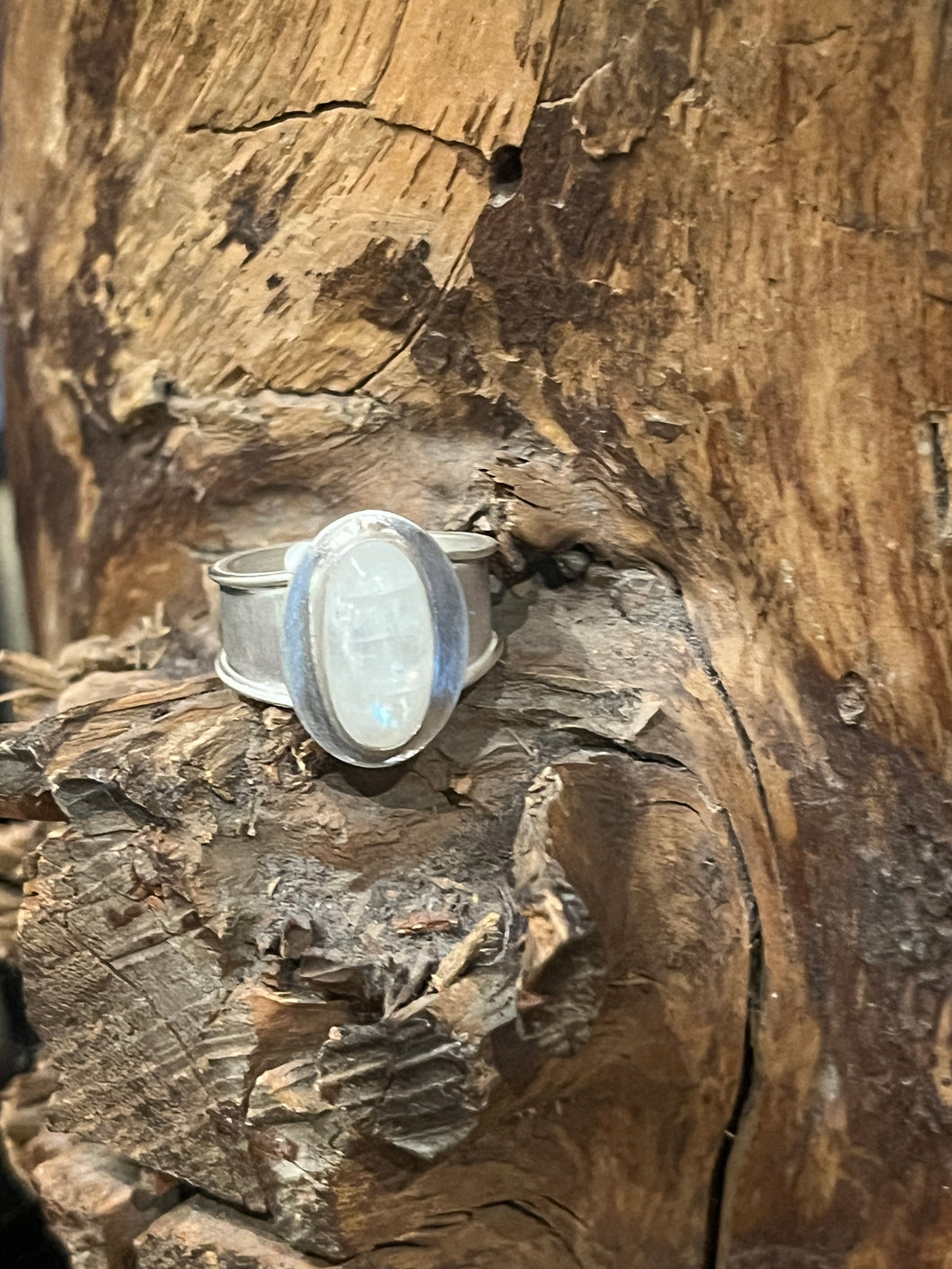 Focal Point Ring - Moonstone