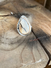 Load image into Gallery viewer, Deep Wood Ring
