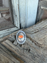 Load image into Gallery viewer, Straightforward Pendant
